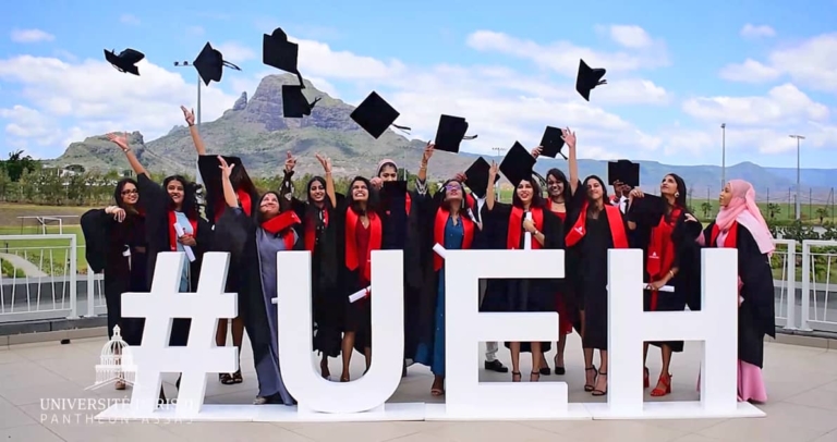 Graduation Ceremony – Bachelors of Laws, LL.B. – Mauritius