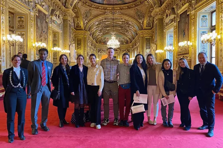 Paris LL.M. International Business Law Students Visit French Senate for Historical and Cultural Experience
