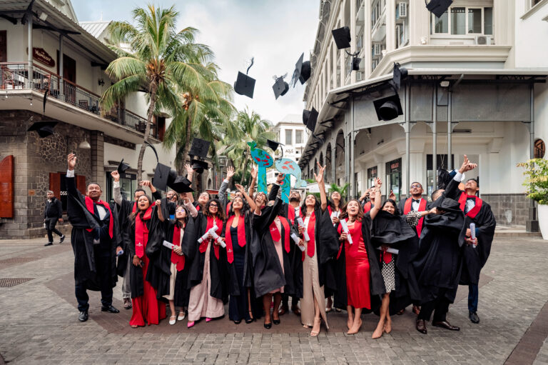 GRADUATION CEREMONY: LL.B. & LL.M. MAURITIUS CAMPUS