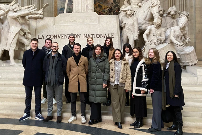 Paris Campus – Exploring the Panthéon: A Journey through French History for LL.M. International Business Law Students